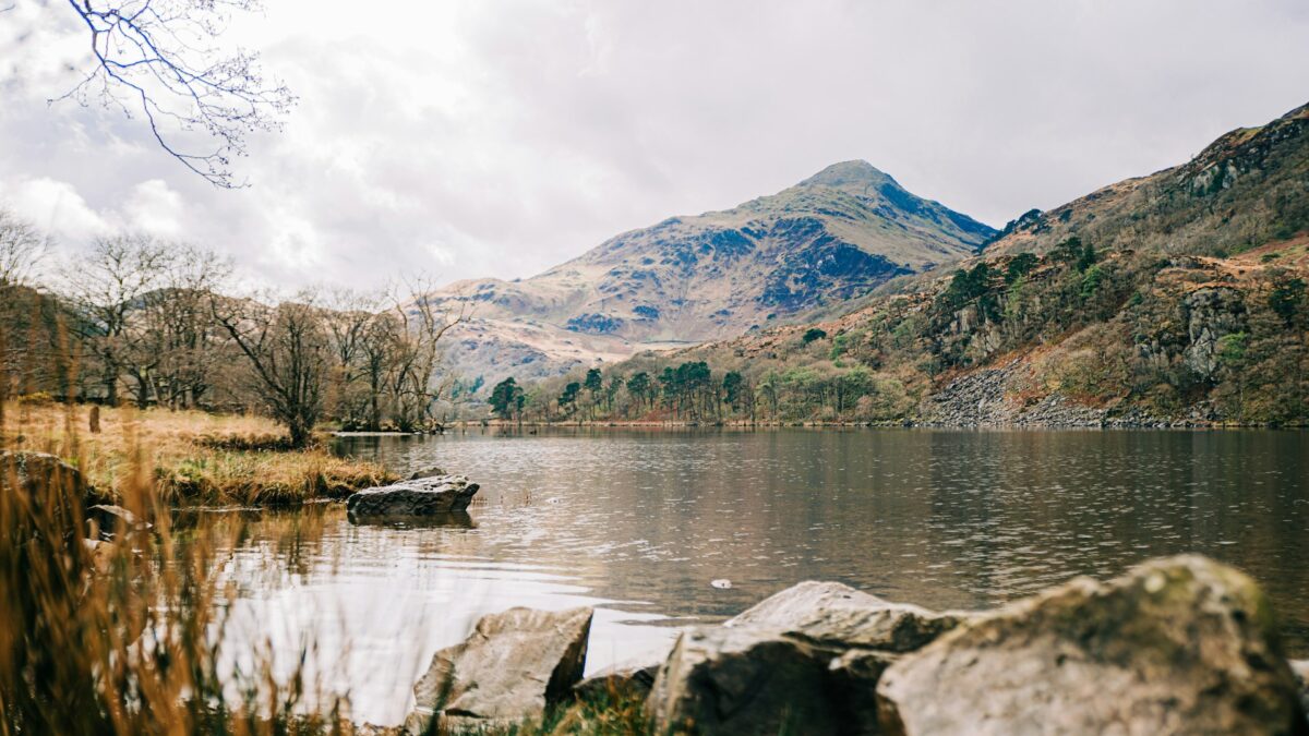 Why the Best UK Getaways Start With a Defining Feature